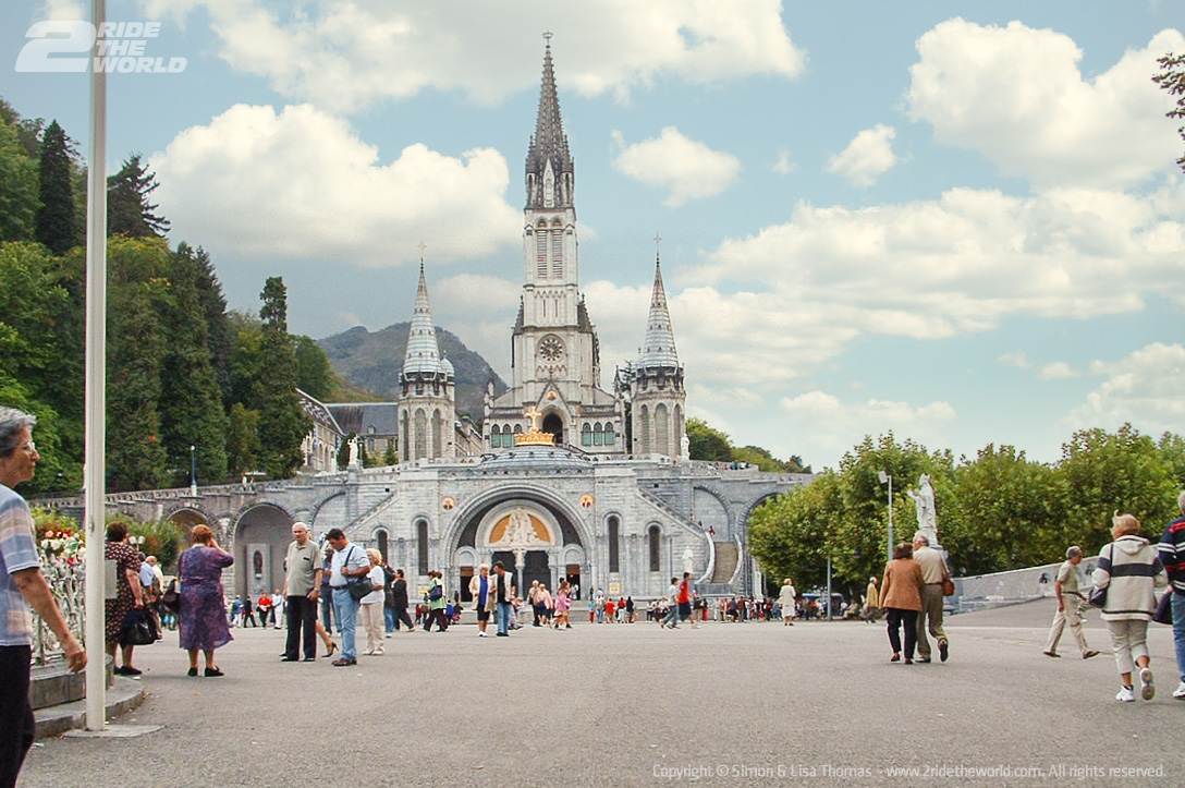 lourdes cathederal